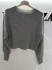 Grey top