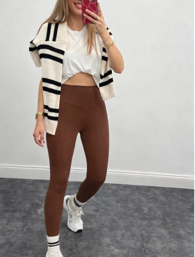 Brown fleece legging