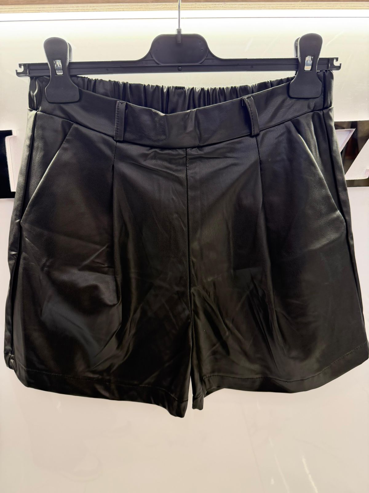 Black leather short